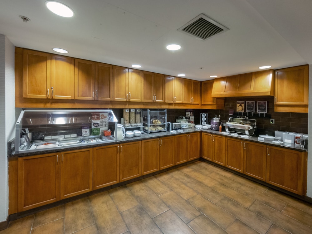 Residence Inn by Marriott Hazleton - photo 39