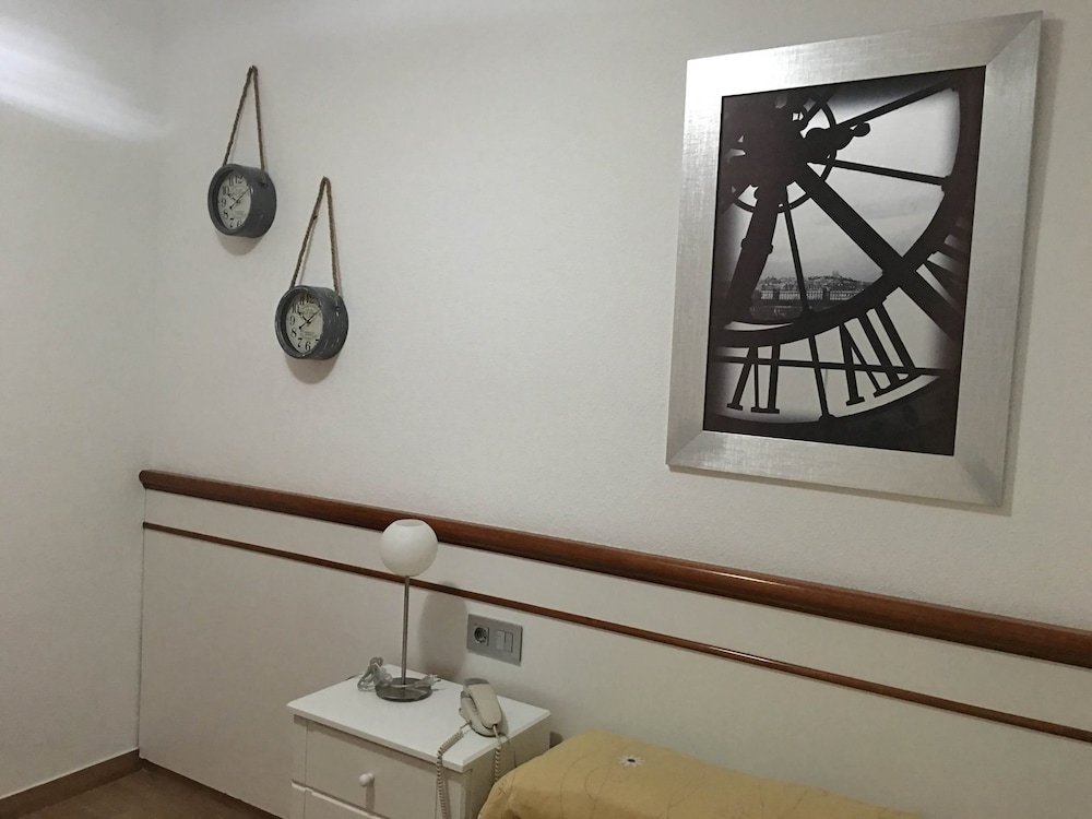 Hotel Herreros — Castello De La Plana — photo 5