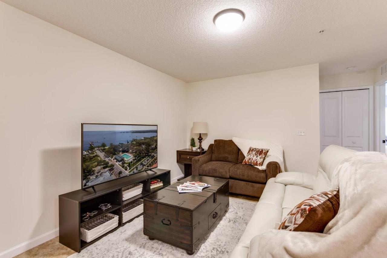 Oak Street #13 - photo 8