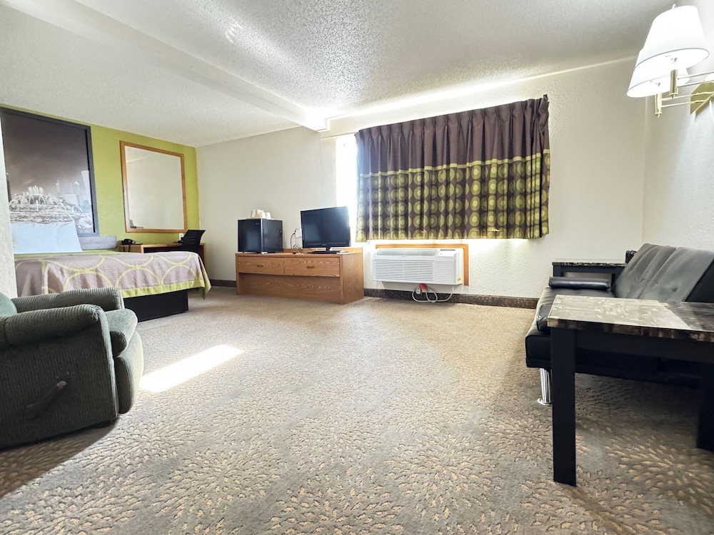 Super 8 by Wyndham Mokena Frankfort I 80 - photo 13