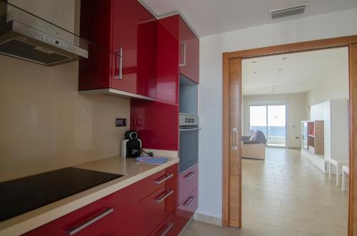 Apartamentos Entremares Grupo Antonio Perles — 4-Star Luxury Hotel in Calp, Spain