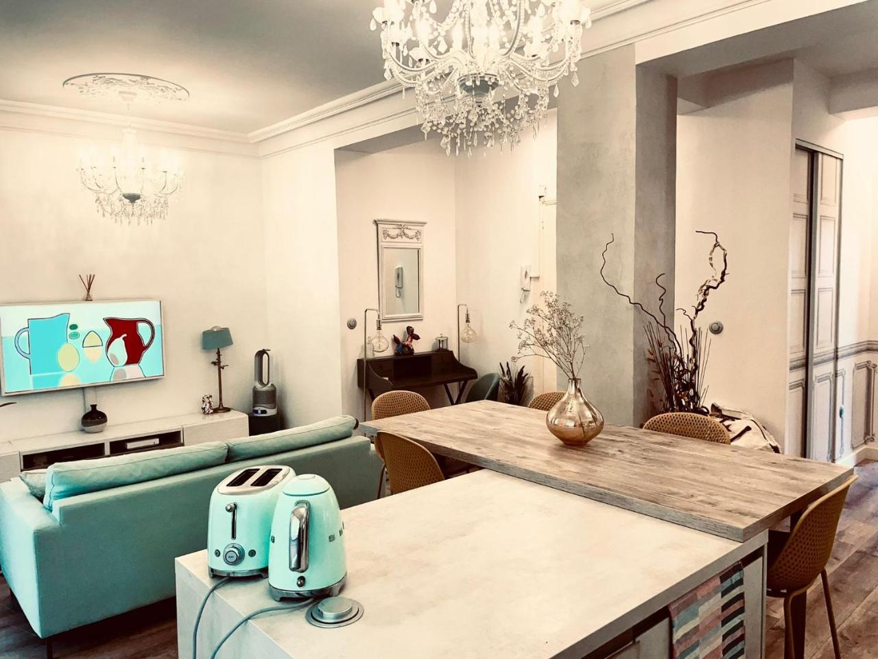 L Elegance Toulousaine Avec Garage — 4-Star Luxury Hotel in Toulouse, France