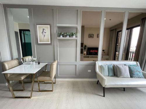 The Elite Club ThongLor Bangkok