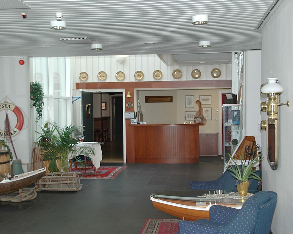 Hummeren Hotel — hotel in Sola