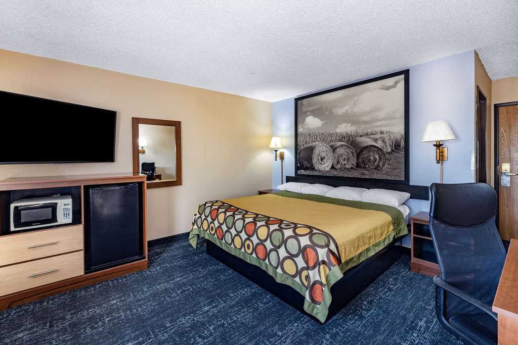 Super 8 by Wyndham Valentine NE - photo 35