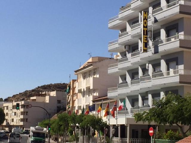 Hotel Sacratif - last minute hotel in Torrenueva