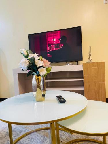 Kilimani Vacation one and half bedroom Netflix near Yaya centre