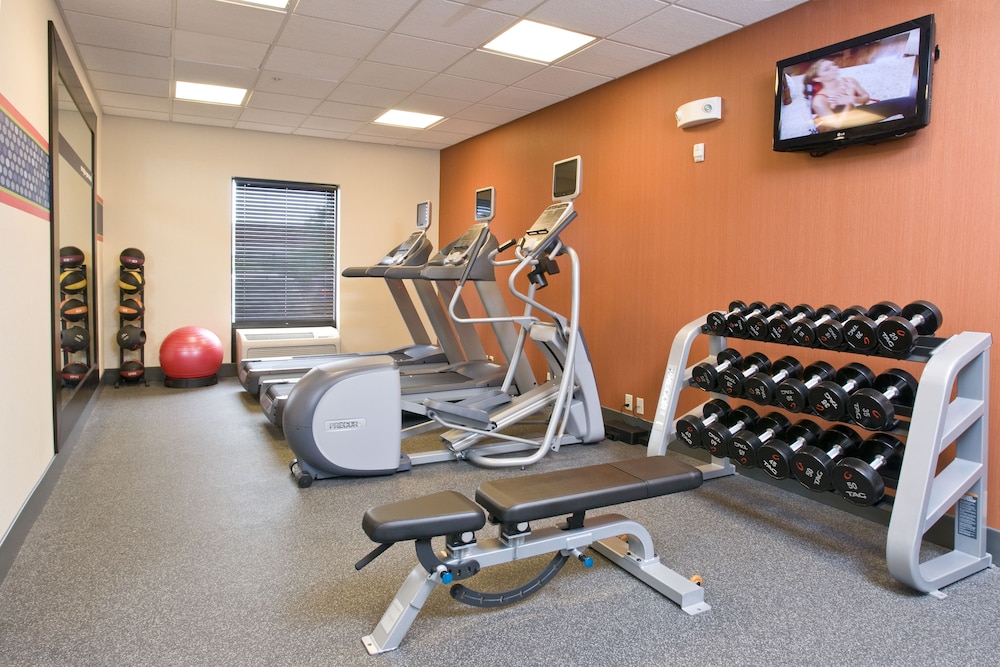 Hampton Inn & Suites Cincinnati Union Center - photo 40