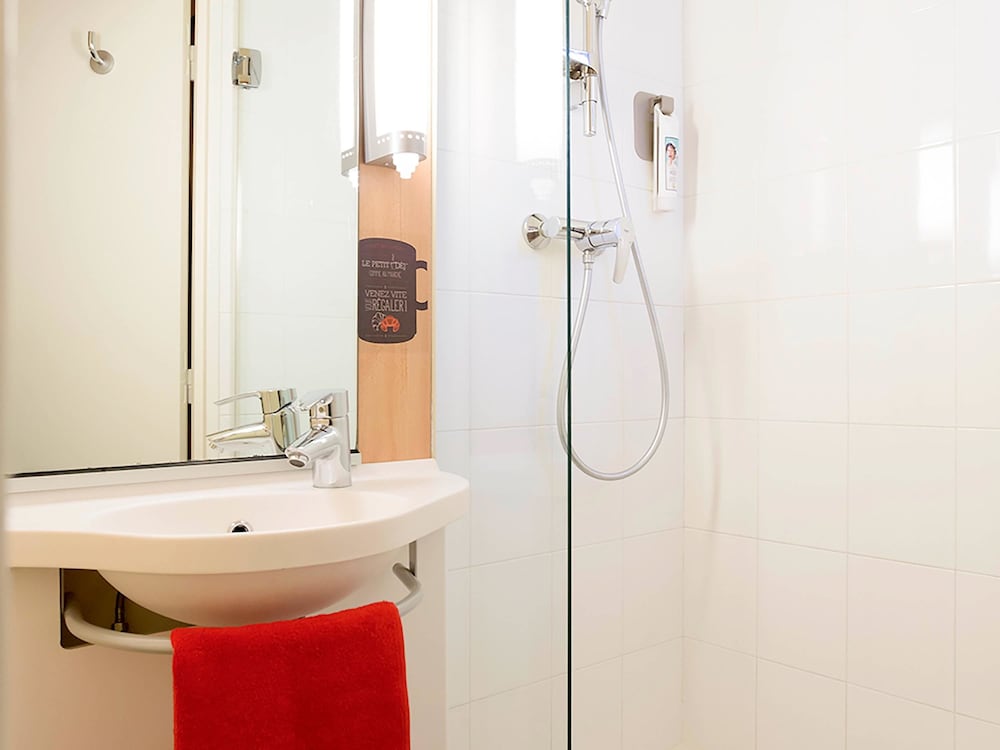 ibis Cannes Centre — Cannes — photo 4
