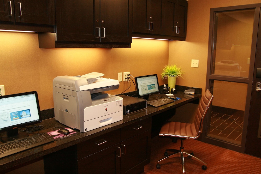 Hampton Inn & Suites Spokane Valley - photo 46