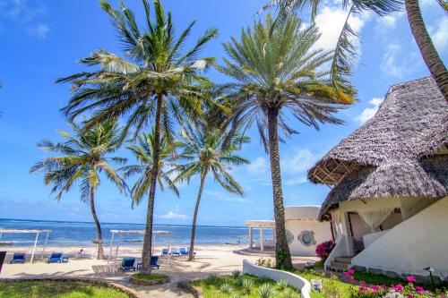 Luxury Ocean Apartment — 4-Star Luxury Hotel in Malindi, Kenya