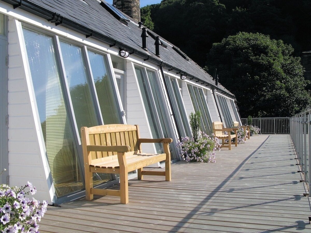 Croft Mill Apartments — 4-Star Luxury Hotel in Hebden Bridge, United Kingdom