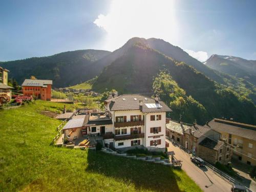 Albergo Ristorante Miralago in Campo, Italy