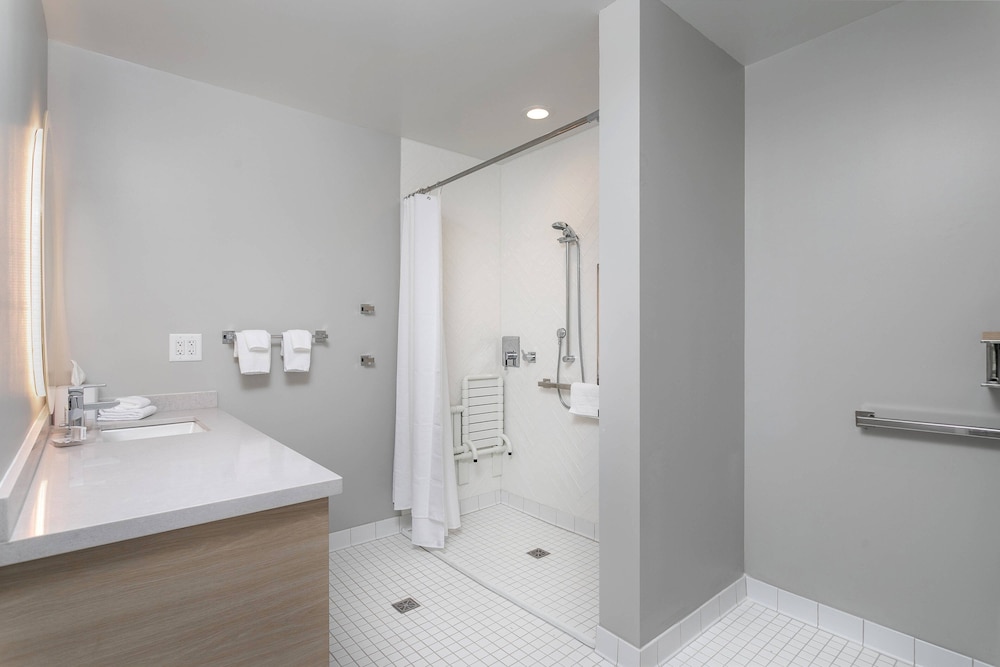 TownePlace Suites by Marriott Nashville Midtown - photo 27