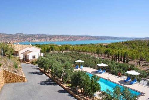 Alojamiento Rural Arucema — hotel in Freila