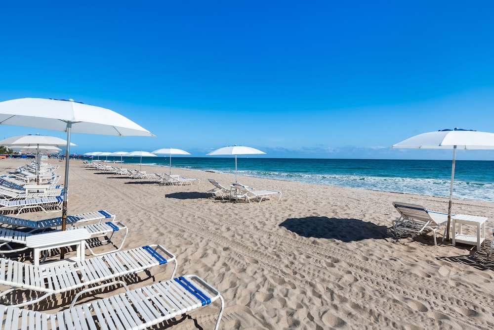 Beachcomber Resort & Club - photo 73