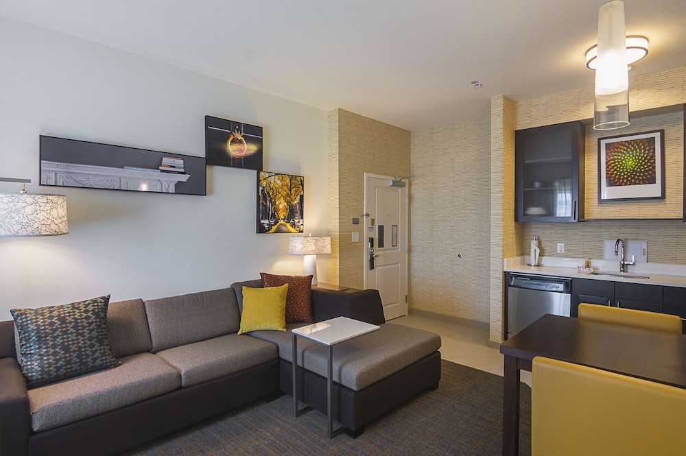 Residence Inn by Marriott Denton - photo 14