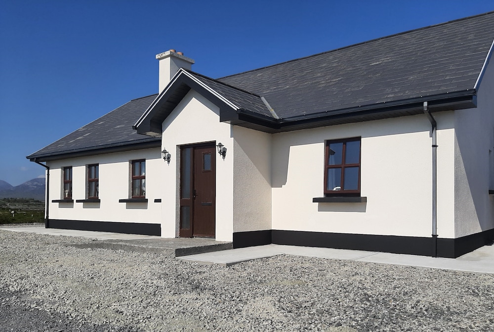 Inishnee Haven in Gaillimh, Republic of Ireland