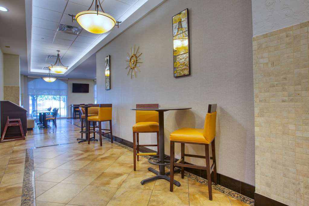 Drury Inn & Suites Near La Cantera Parkway - photo 10