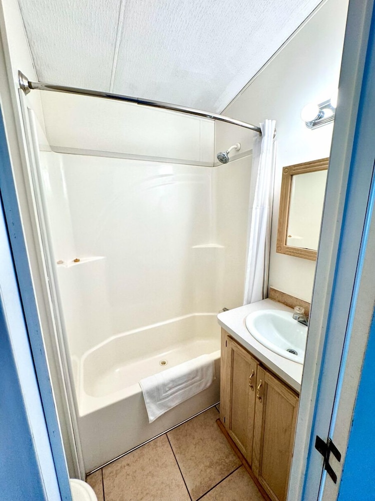 Avila Pismo RV Resort & Campground - photo 20
