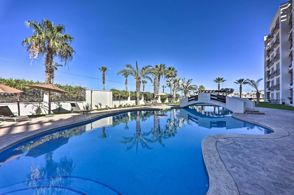 Walk to Beach Modern Cabo Condo with Balcony — 4-Star Luxury Hotel in Cabo San Lucas, Mexico