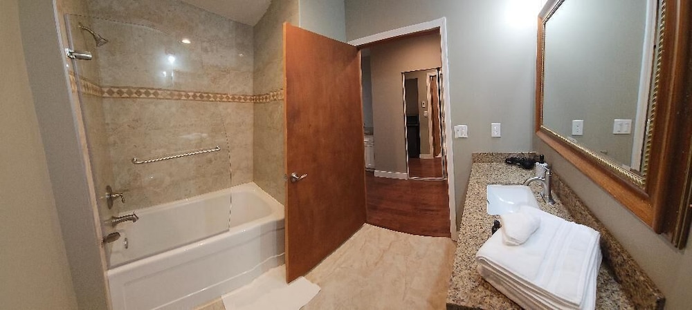 Lakeview Hotel - photo 15