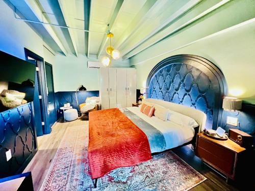 Double Rainbow Suites 24th in Fort Lauderdale, United States