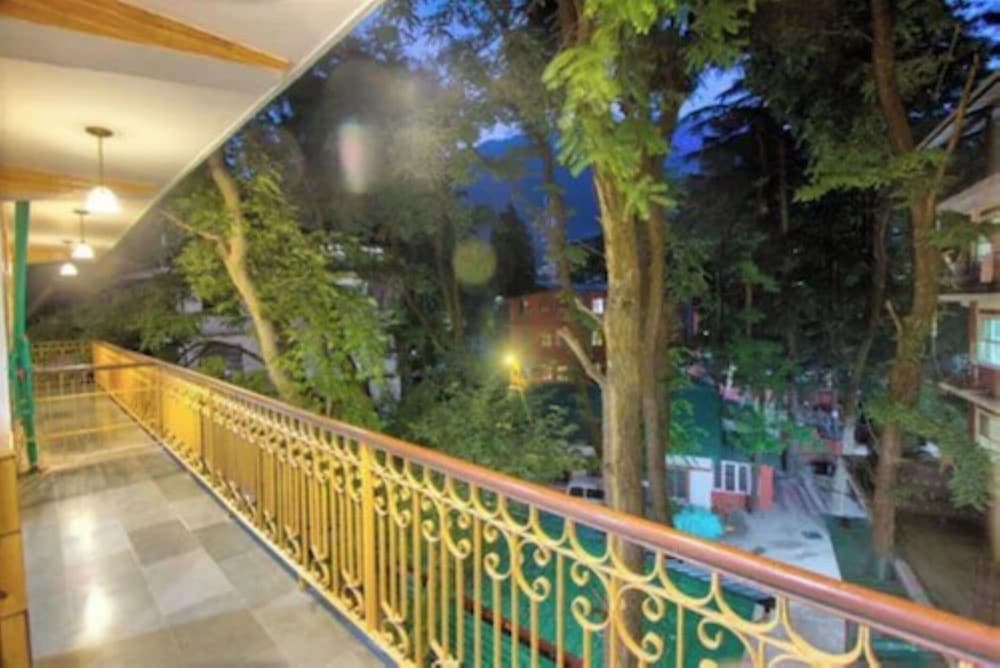 Goroomgo Samiru Manali in Manali, India