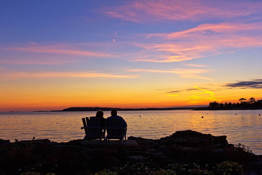 Bluebird Ocean Point Inn - photo 81