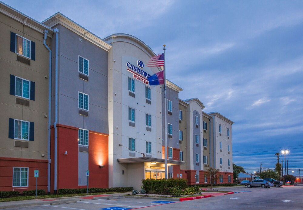 Candlewood Suites Houston I 10 East by IHG - photo 61