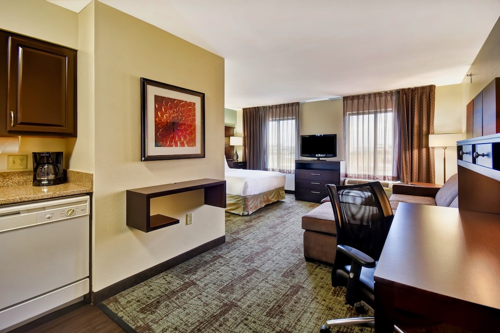 Staybridge Suites Middleton Madison West by IHG - photo 23