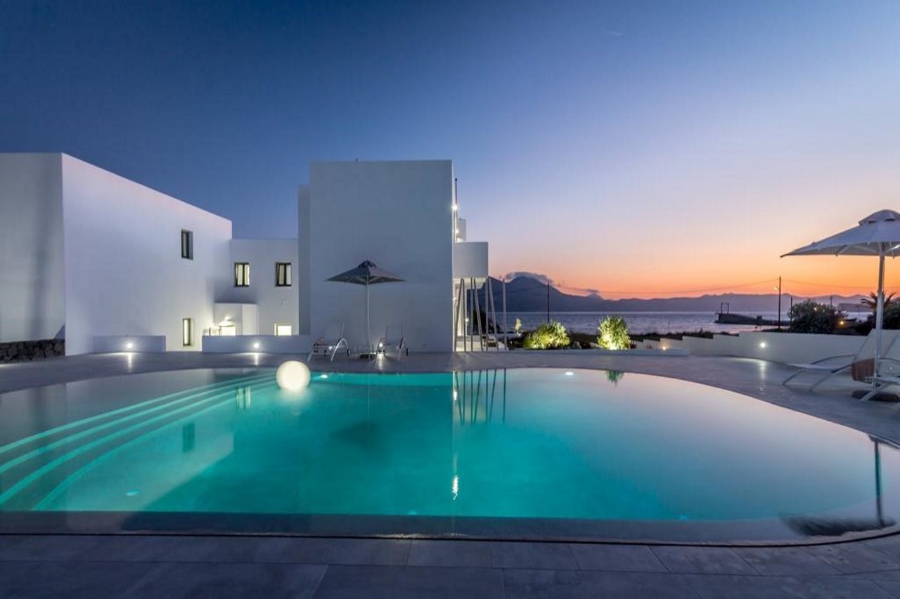 Olea Bay Hotel — 4-Star Luxury Hotel in Milos, Greece