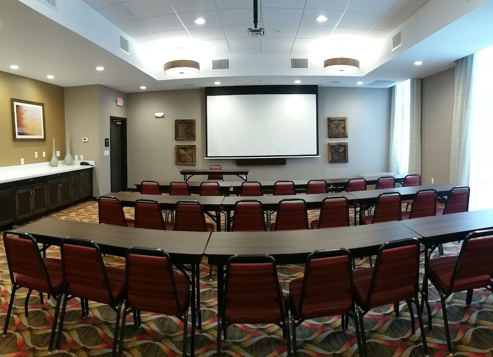 Hampton Inn & Suites Houston Atascocita - photo 77