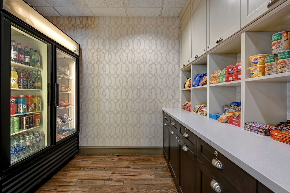 Homewood Suites by Hilton Albuquerque Airport - photo 34