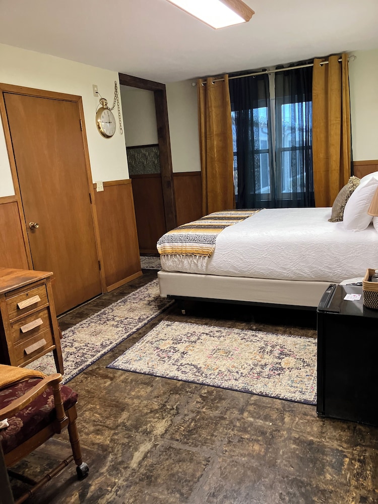 Prairie Rose Inn - photo 51