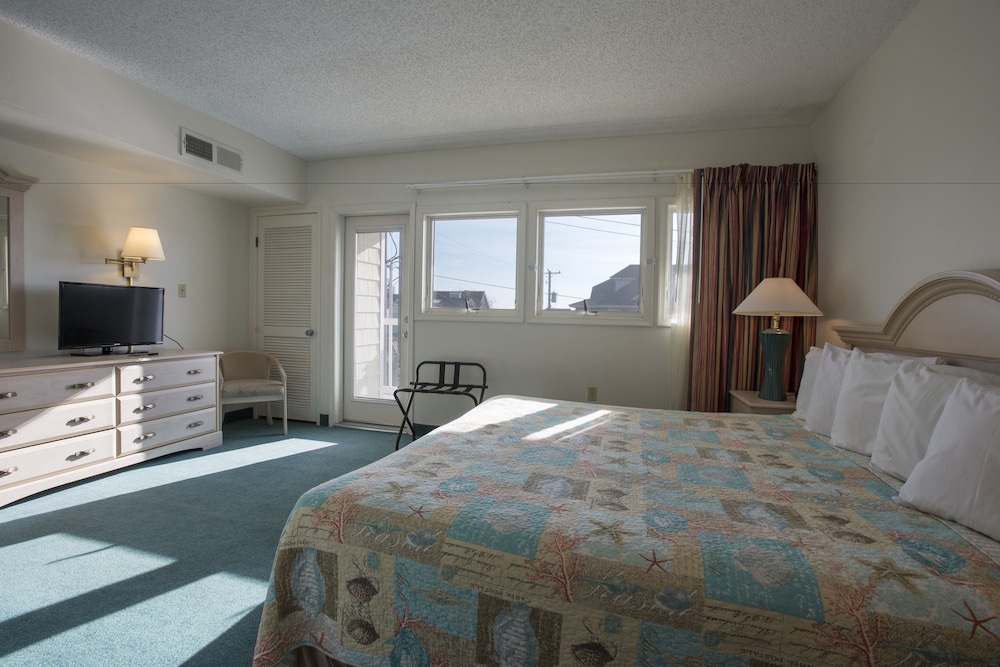 Biscayne Suites - photo 9
