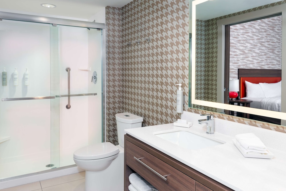 Home2 Suites by Hilton Wildwood The Villages - photo 16