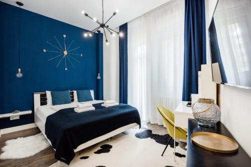 De Luxe Studio with Balcony in the Absolute Center — 4-Star Luxury Hotel in Budapest, Hungary