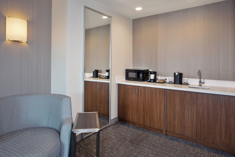 Courtyard by Marriott Dallas Flower Mound - photo 10