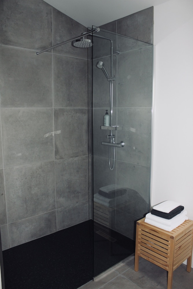 iStay Cottages — Sandgerdi — photo 4
