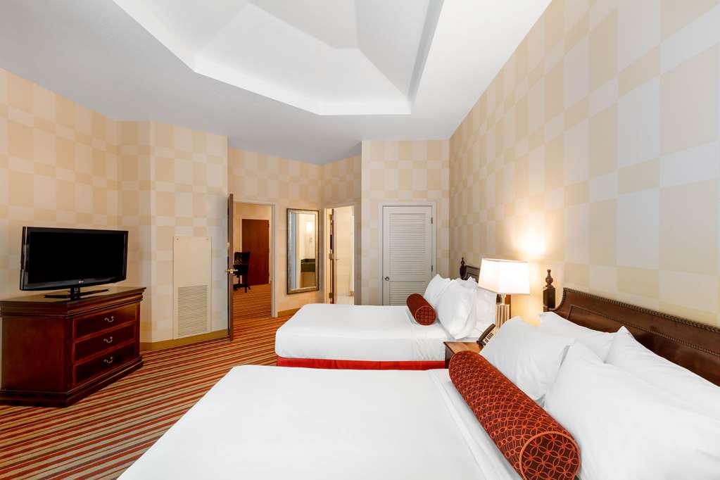 Wyndham Grand Oklahoma City Downtown - photo 36