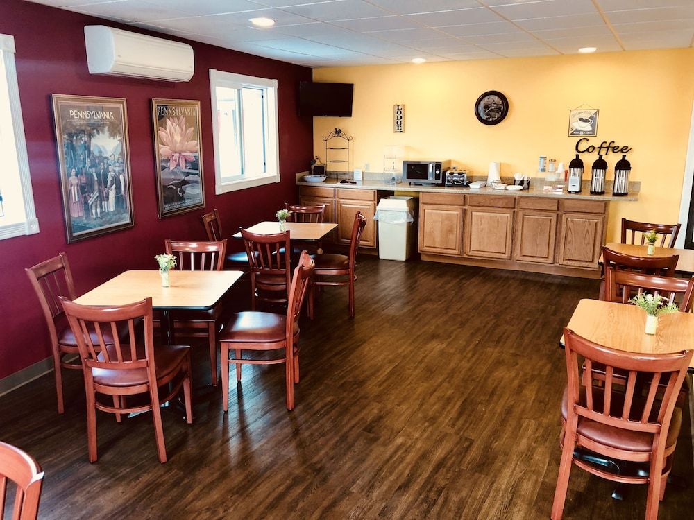Hampton Inn Camp Hill Harrisburg SW - photo 2