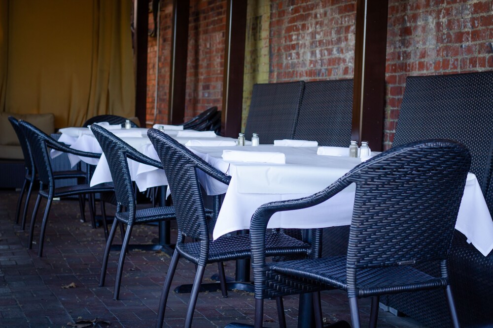 The Hackett Hotel - photo 27