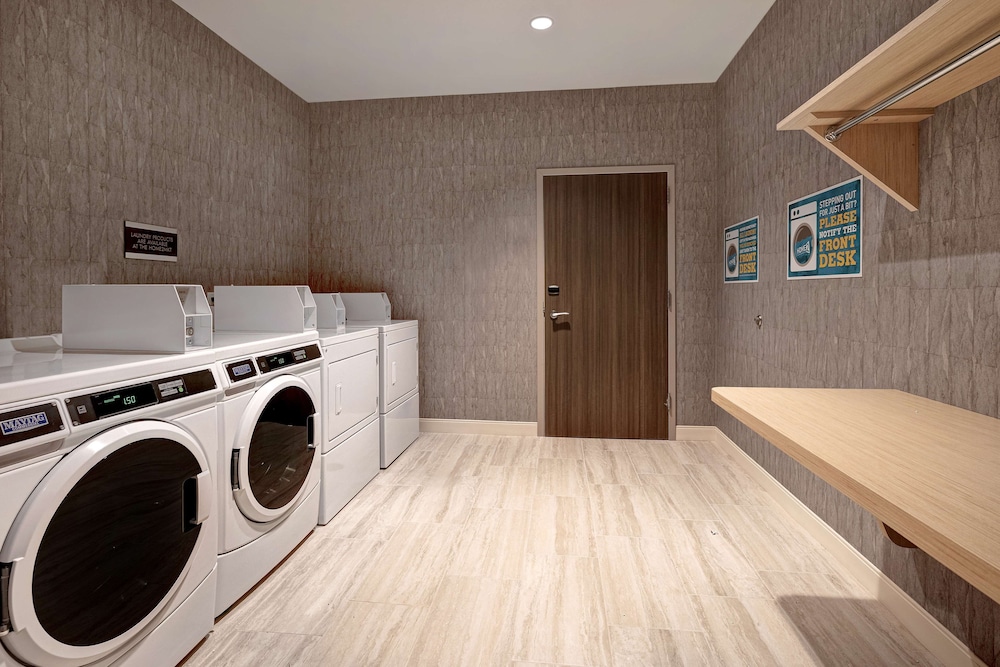 Home2 Suites by Hilton Lincolnshire Chicago - photo 39