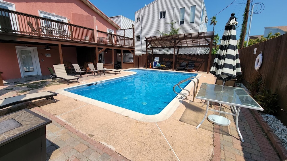 Campeche Triplex Unit C - photo 21