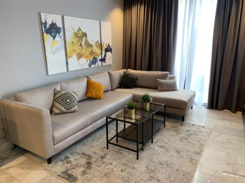 Luxurious Appart near tramway #fibre optique — 4-Star Luxury Hotel in Casablanca, Morocco