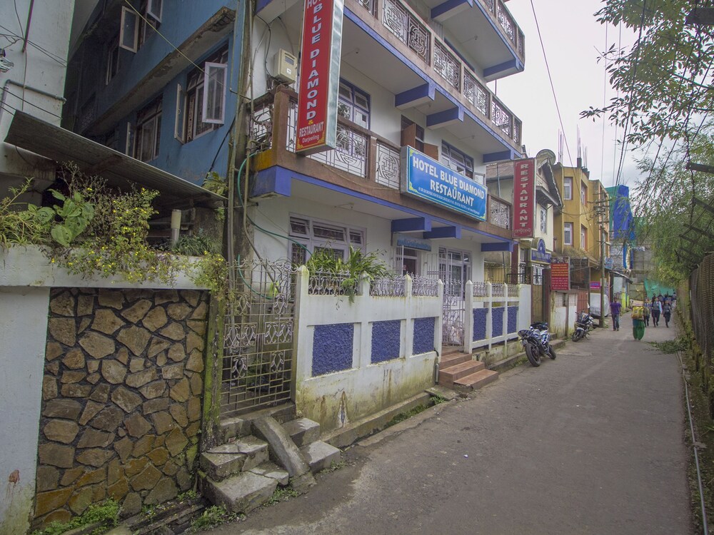 OYO 19941 Hotel Blue Diamond pet-friendly hotel Darjiling