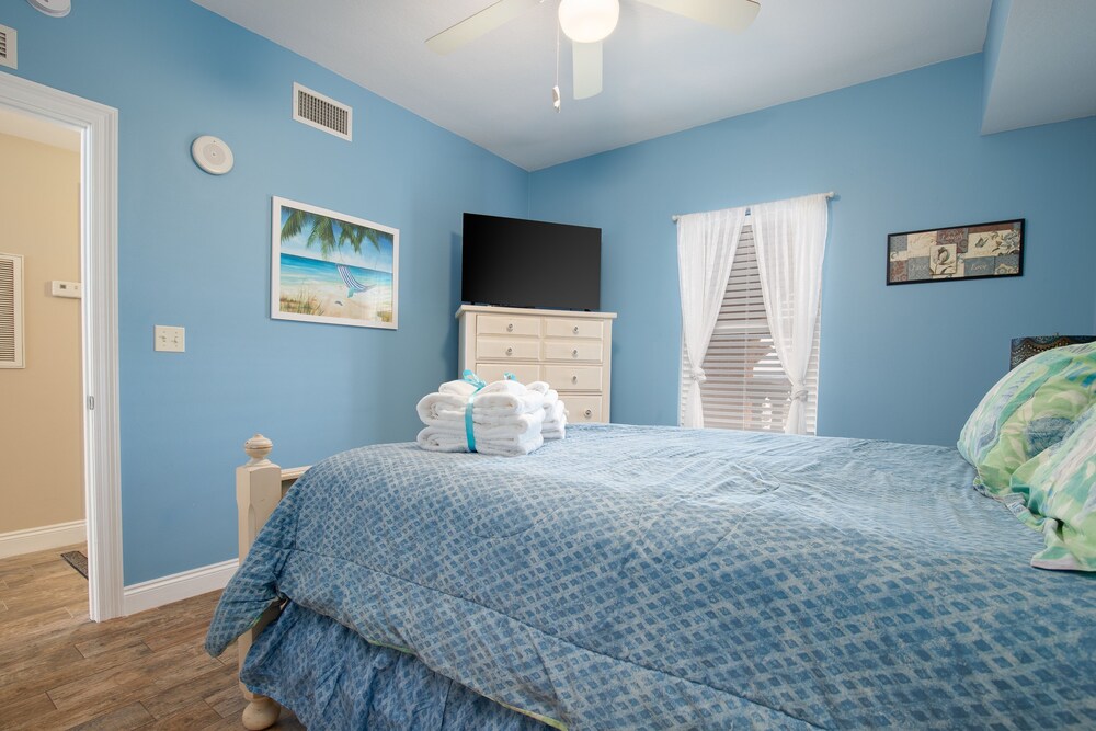 Calypso Resort 1404E Pier Joy Three Bedroom Condo - photo 13