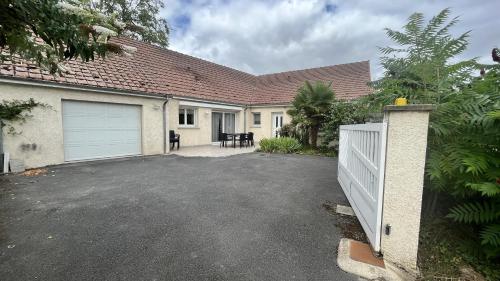 Chez Delphine in Damery, France