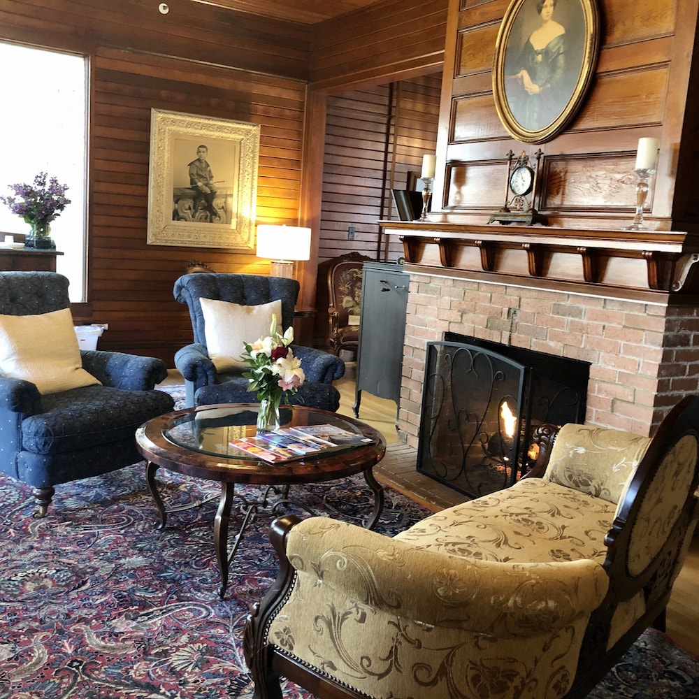 Gilbert Inn Seaside - photo 11